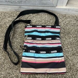 LeSportSac Crossbody Adjustable Strap, Three Separate Zipper Compartments Stripe